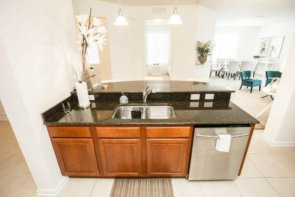 Modern Vacation Apartment With A Lake View At Vista Cay Resort Vc4816 Orlando Exterior photo